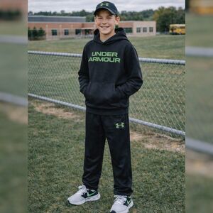 Under Armour Youth Boys M Storm Black Track Pants Joggers Green Logo Athletic